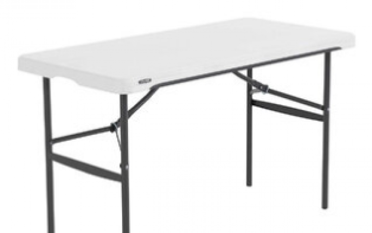 Kids 4' Table